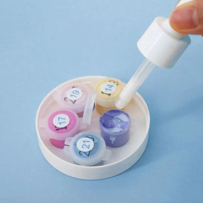 乾いた絵の具を復活させる